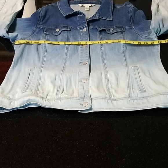 Jones New York Ombre Denim Jacket - Picture 6 of 9